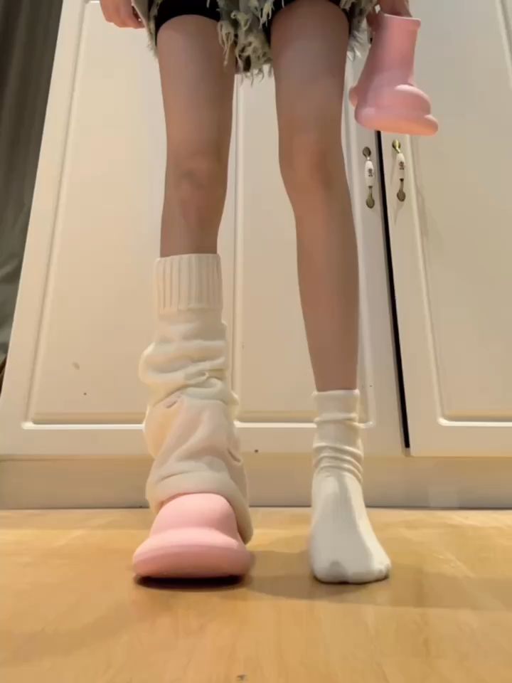  - VALI鞋履AI设计主图