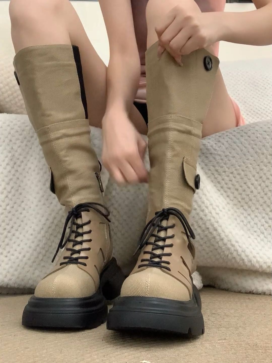  - VALI鞋履AI设计主图