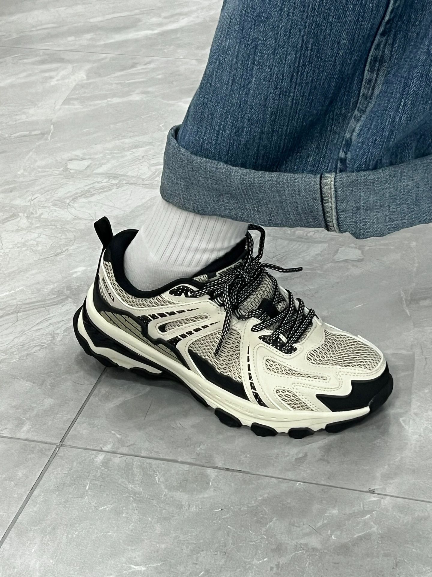 低帮 系带  - VALI鞋履AI设计主图