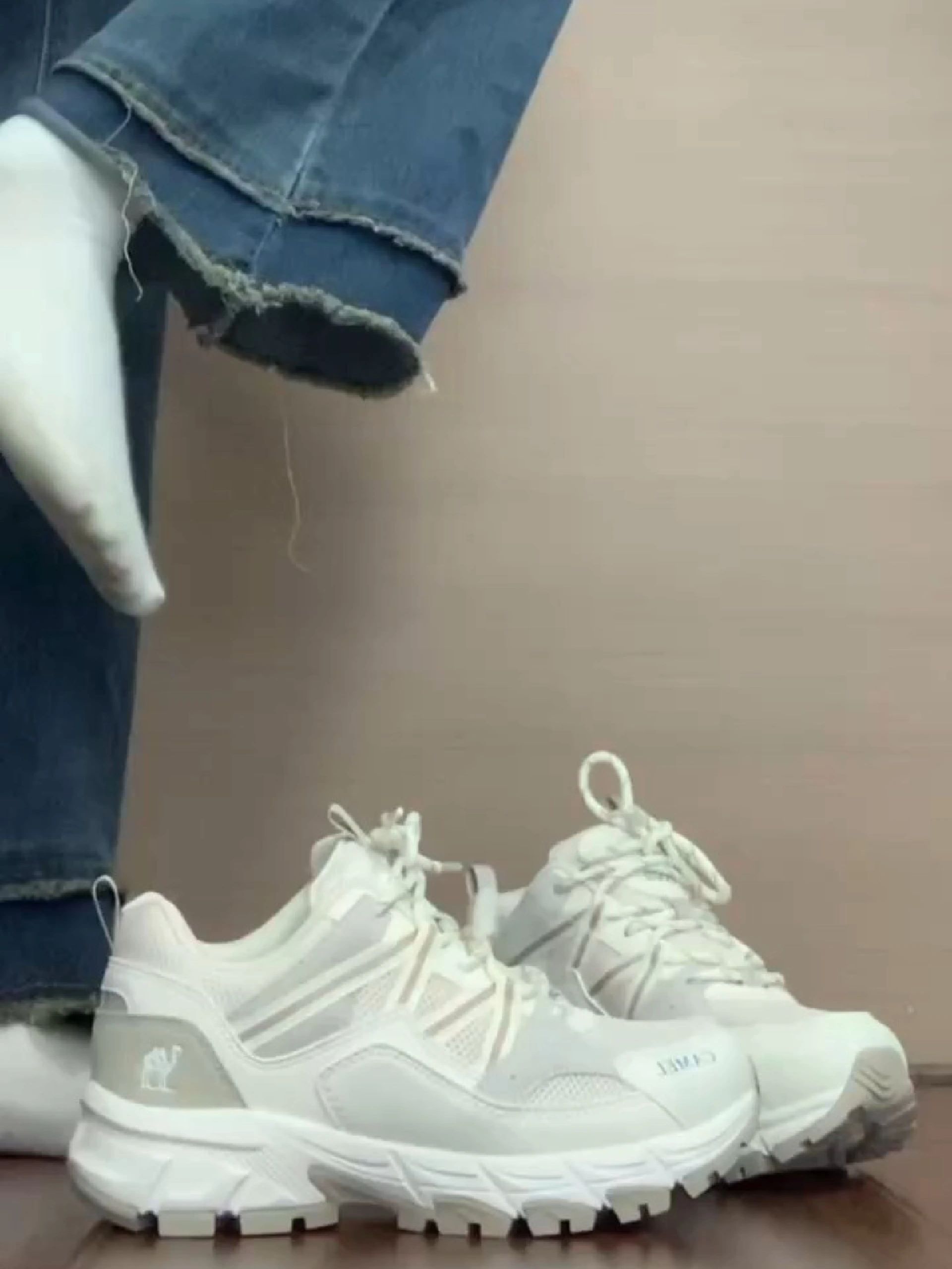 低帮 弹力绳 系带  - VALI鞋履AI设计主图