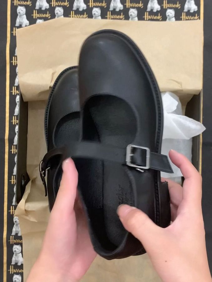 圆头 袢扣 中口鞋 皮革 
