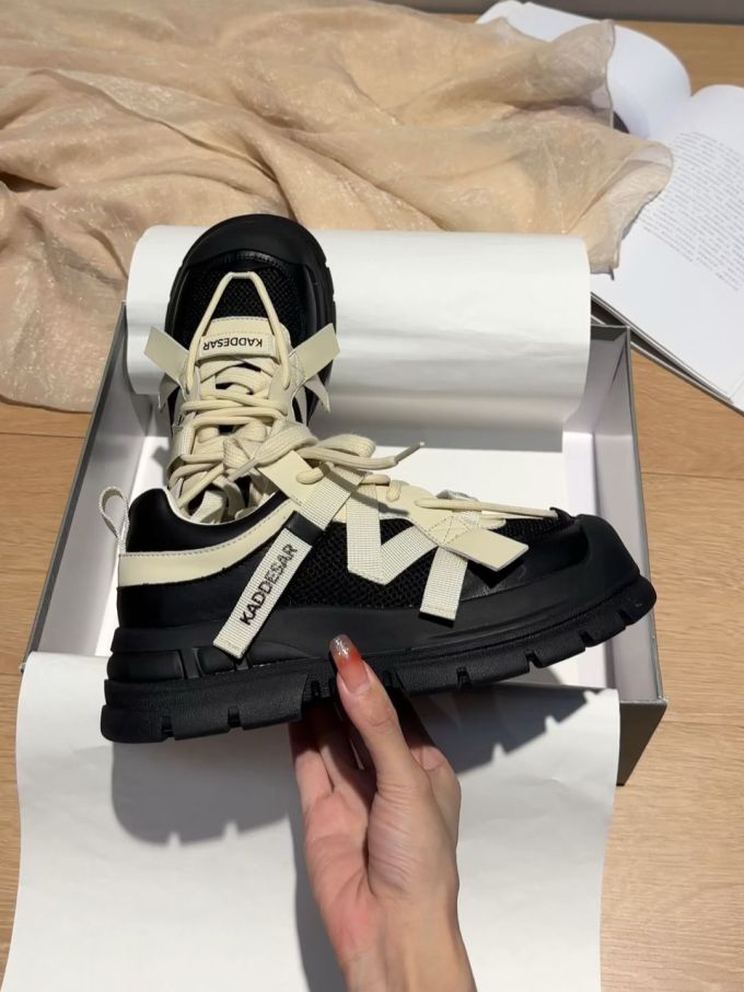 高帮 系带 