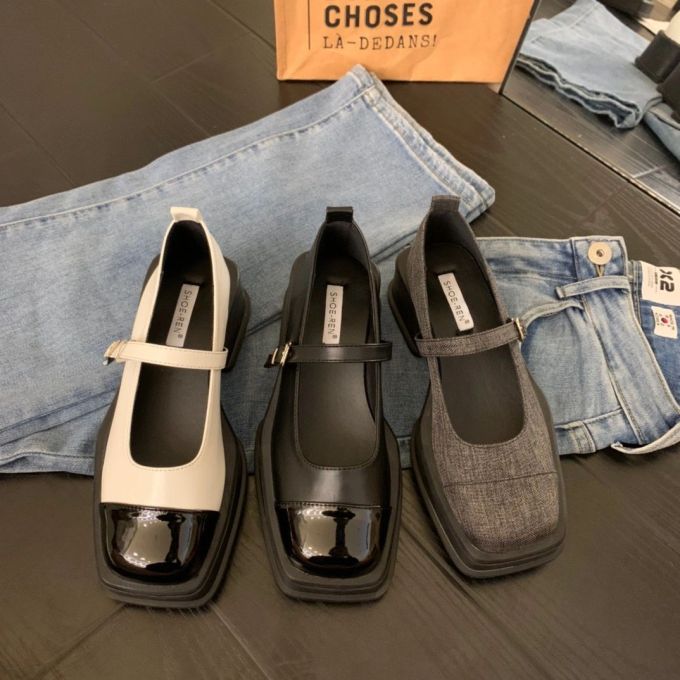 方头 袢扣 中口鞋 皮革 