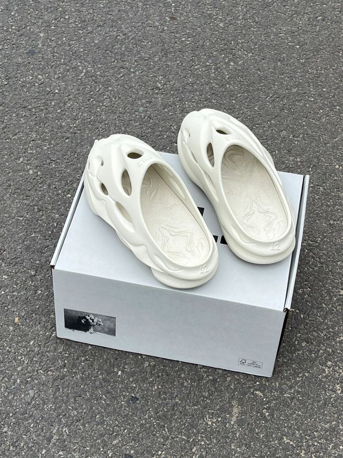 无帮 