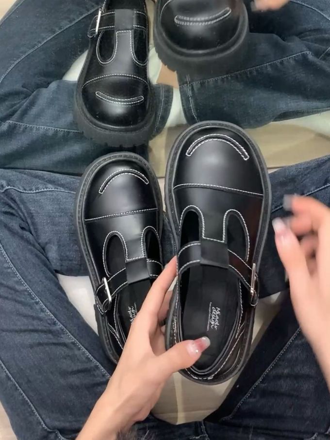圆头 袢扣 中口鞋 皮革 