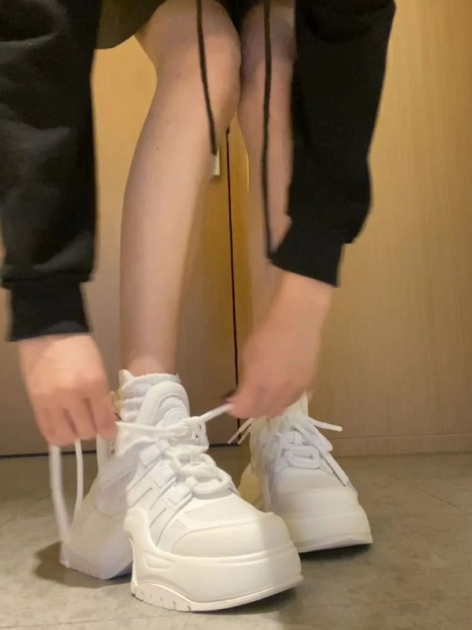 高帮 系带 