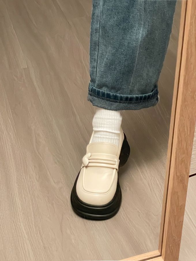 圆头 低帮 深口鞋 皮革 