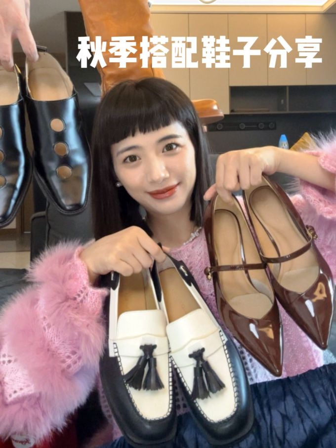 圆头 袢扣 深口鞋 皮革