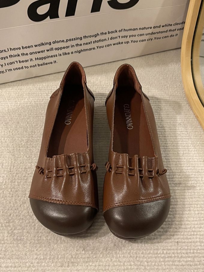 圆头 松紧带 中口鞋 皮革 