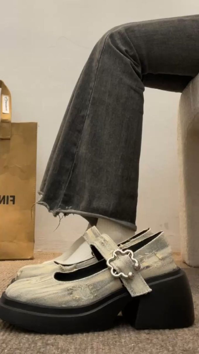 中口鞋 皮革 