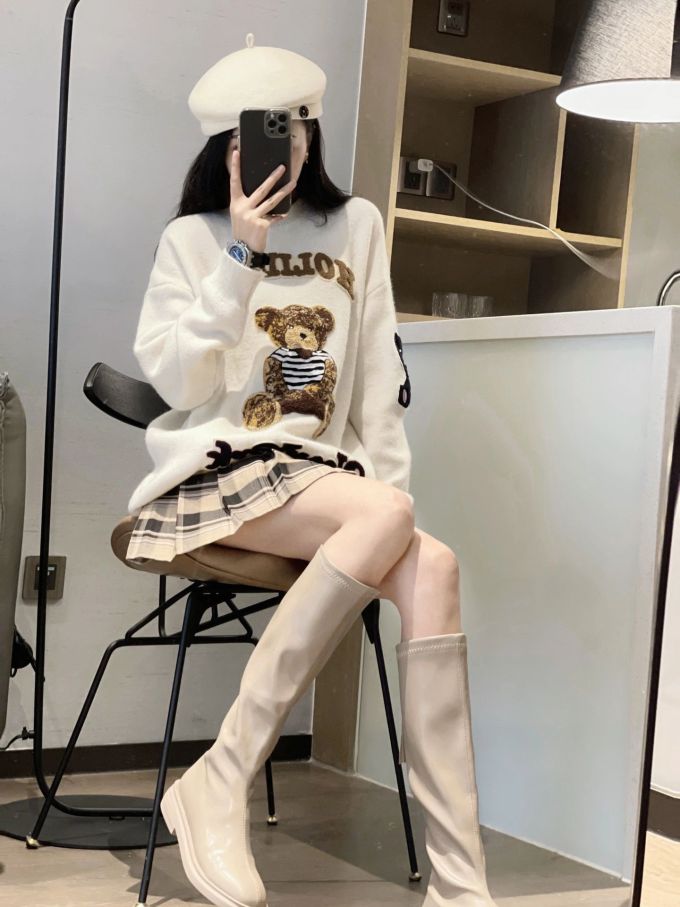 毛纺 圆形领 动物图案 文字图案 细针 天鹅白 灰羽色 韩系休闲 休闲 