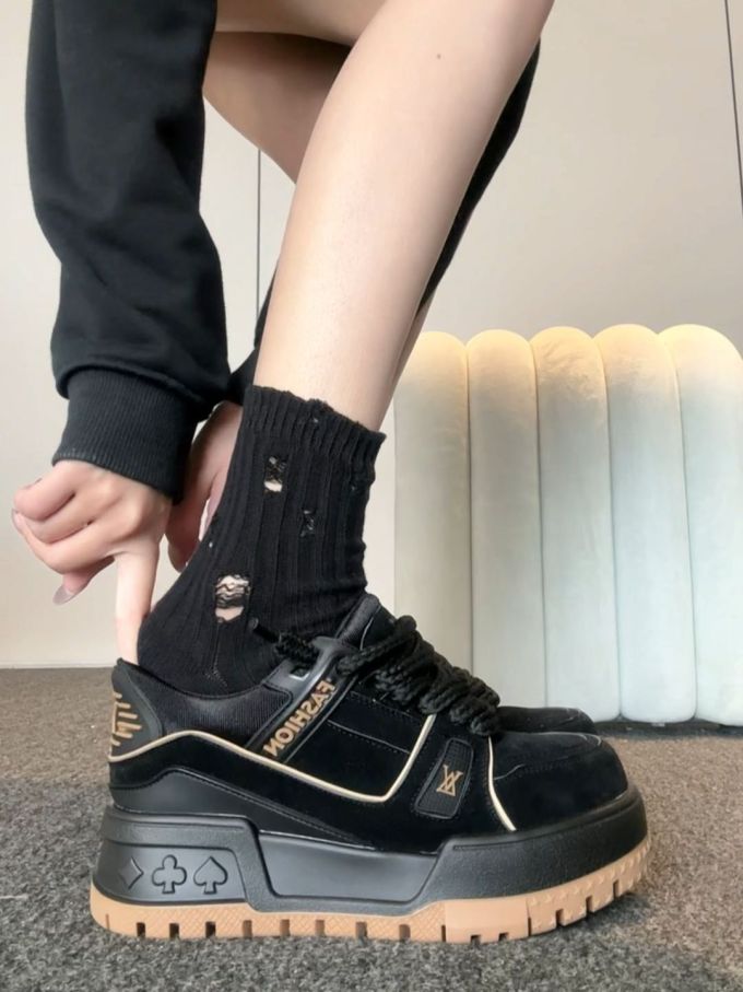 低帮 系带 魔术贴 皮革 