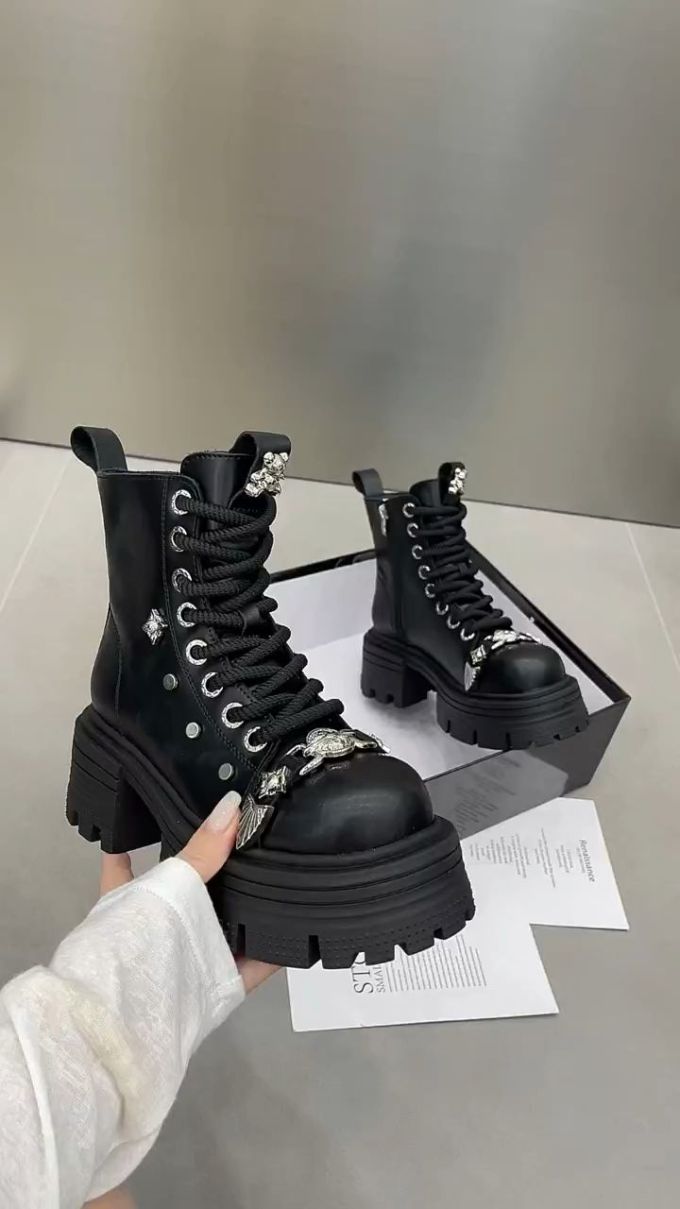 圆头 皮革 