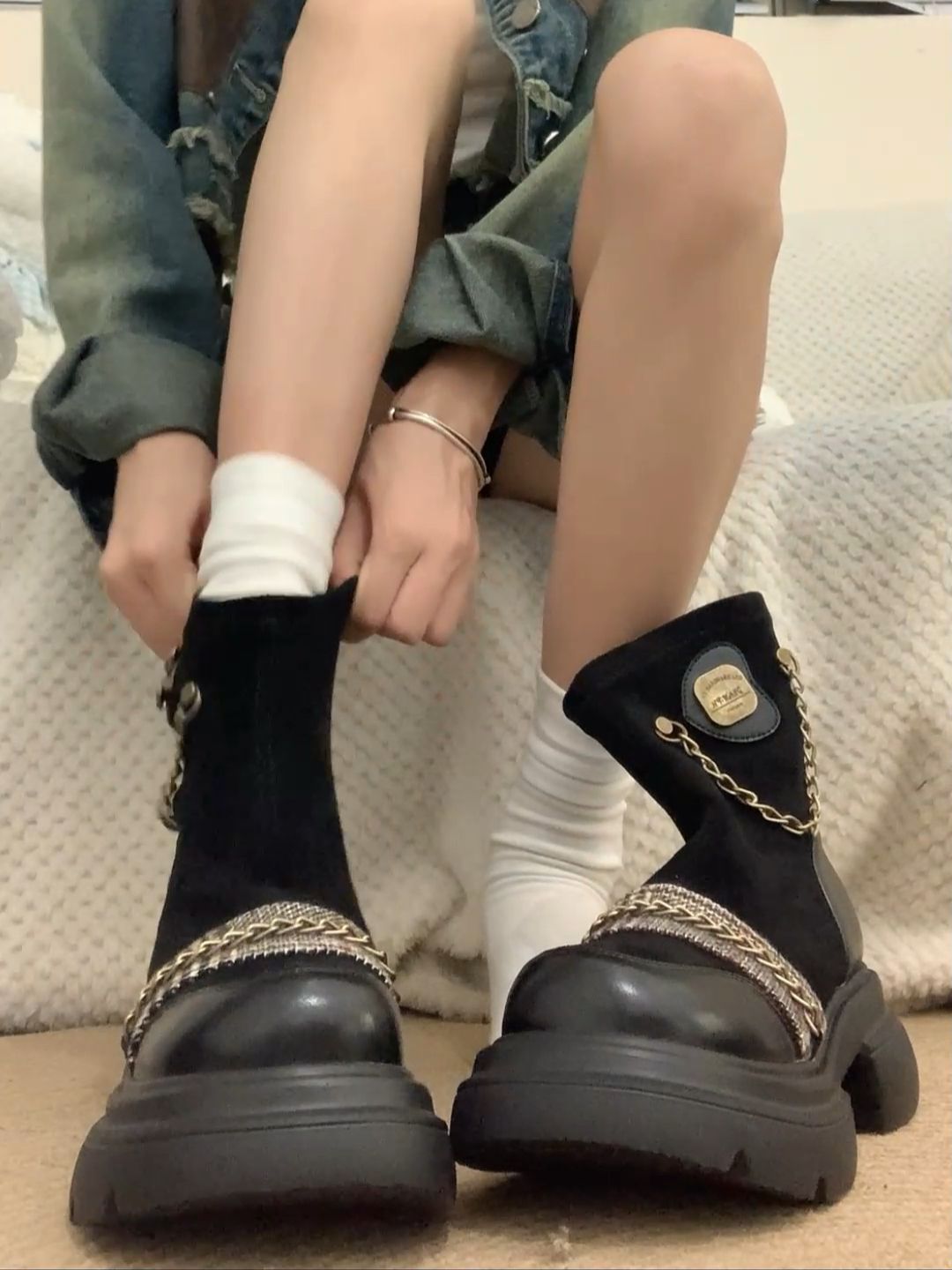 皮革  - VALI鞋履AI设计主图