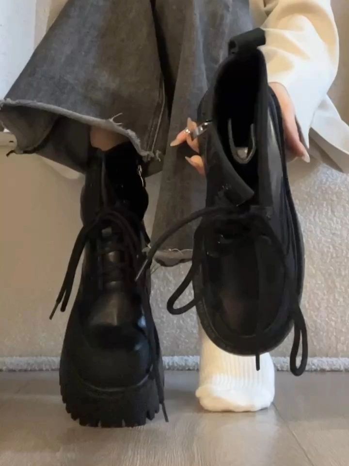 圆头 系带 皮革  - VALI鞋履AI设计主图