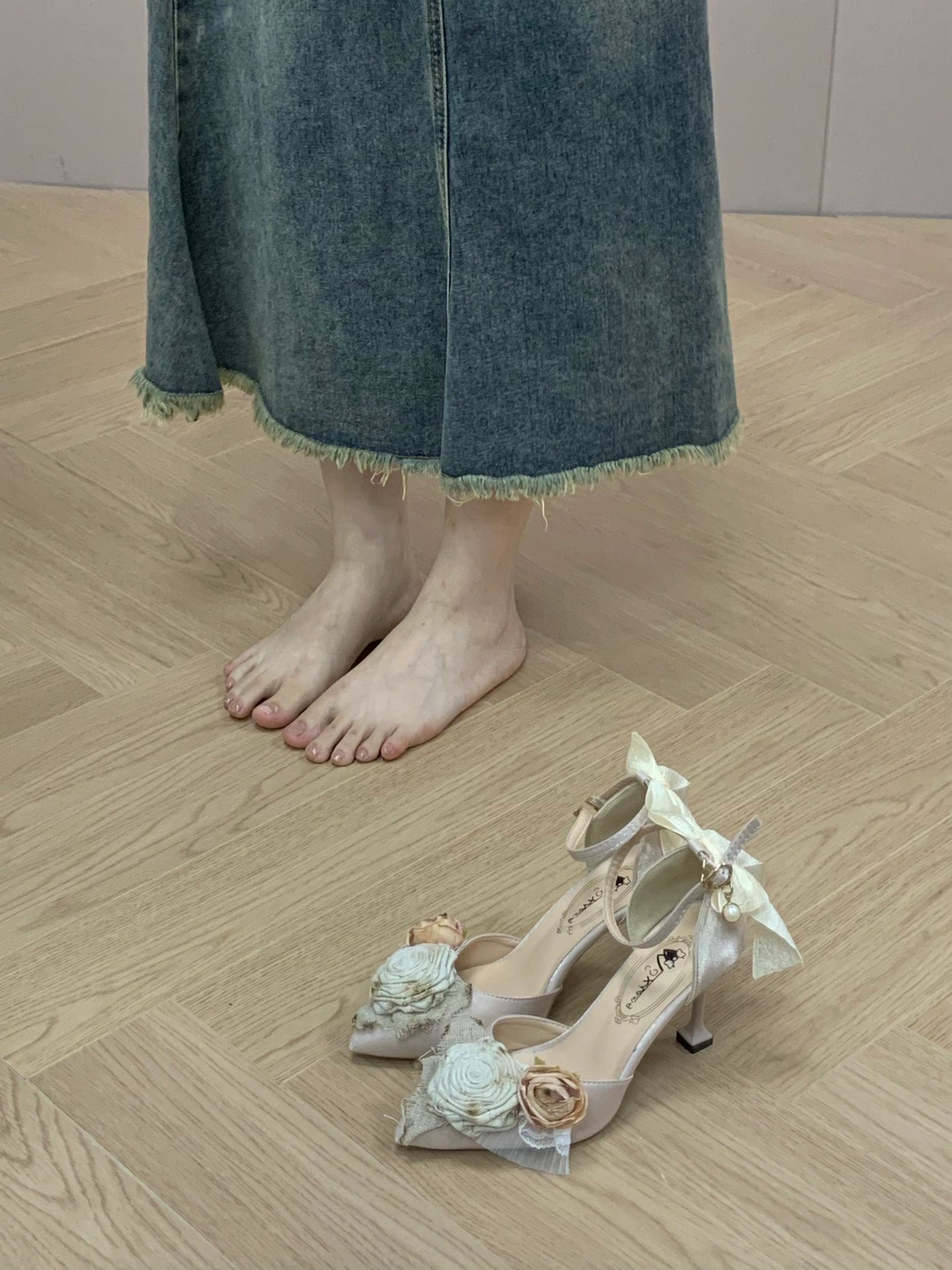 无帮 皮革  - VALI鞋履AI设计主图