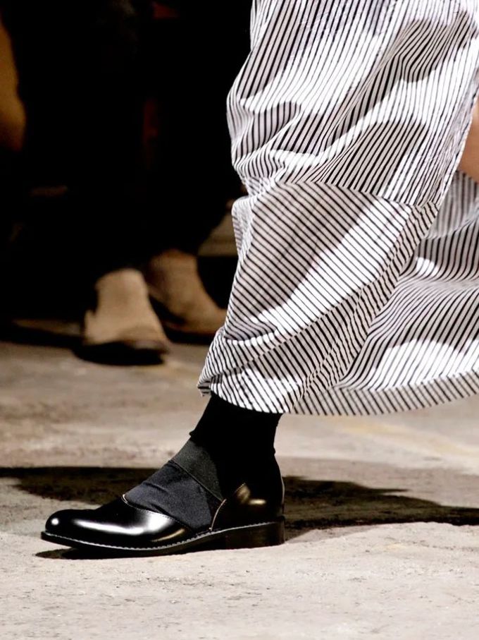 尖头 低帮 皮革 