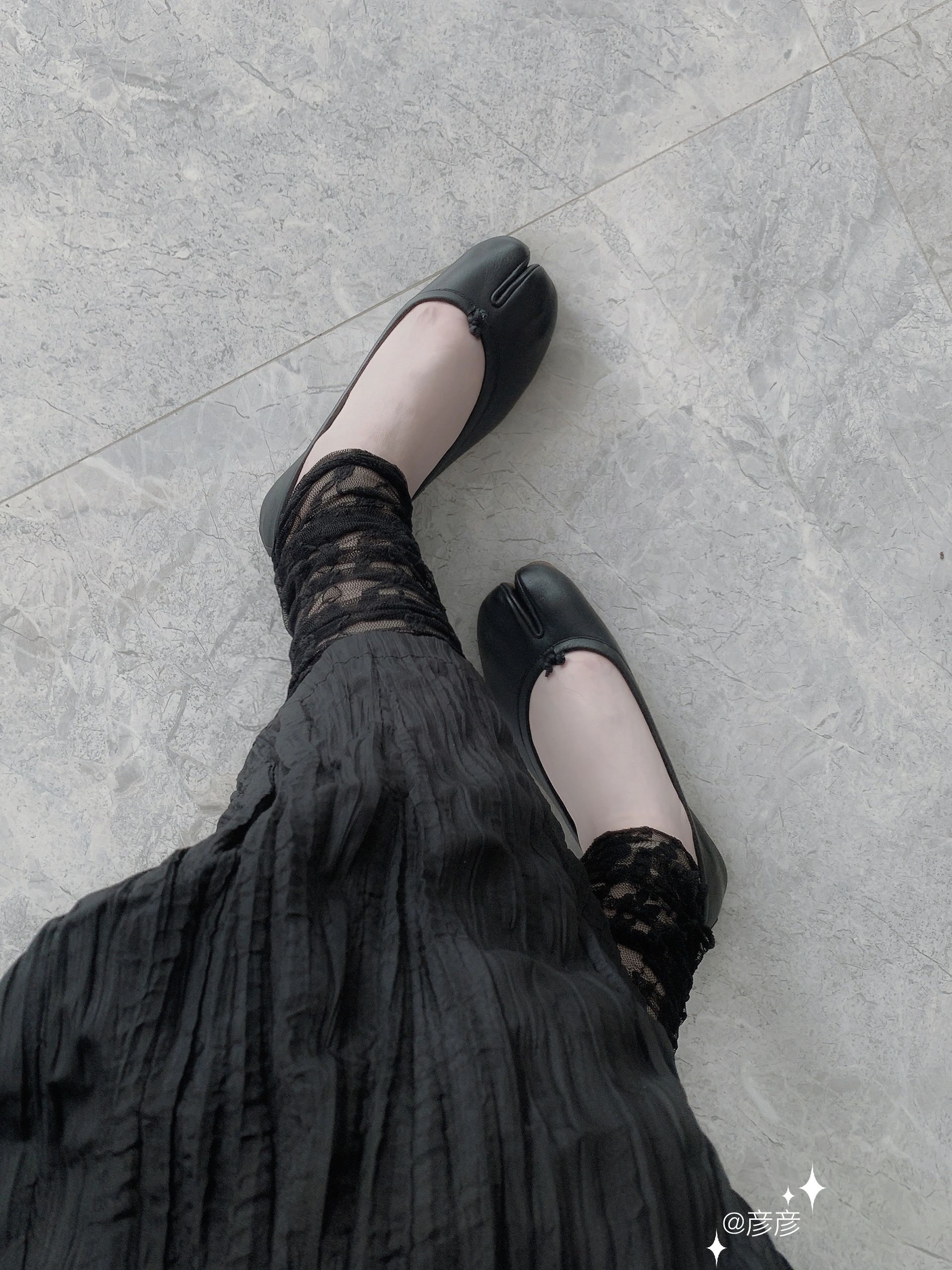 异形头-分趾 中口鞋  - VALI鞋履AI设计主图