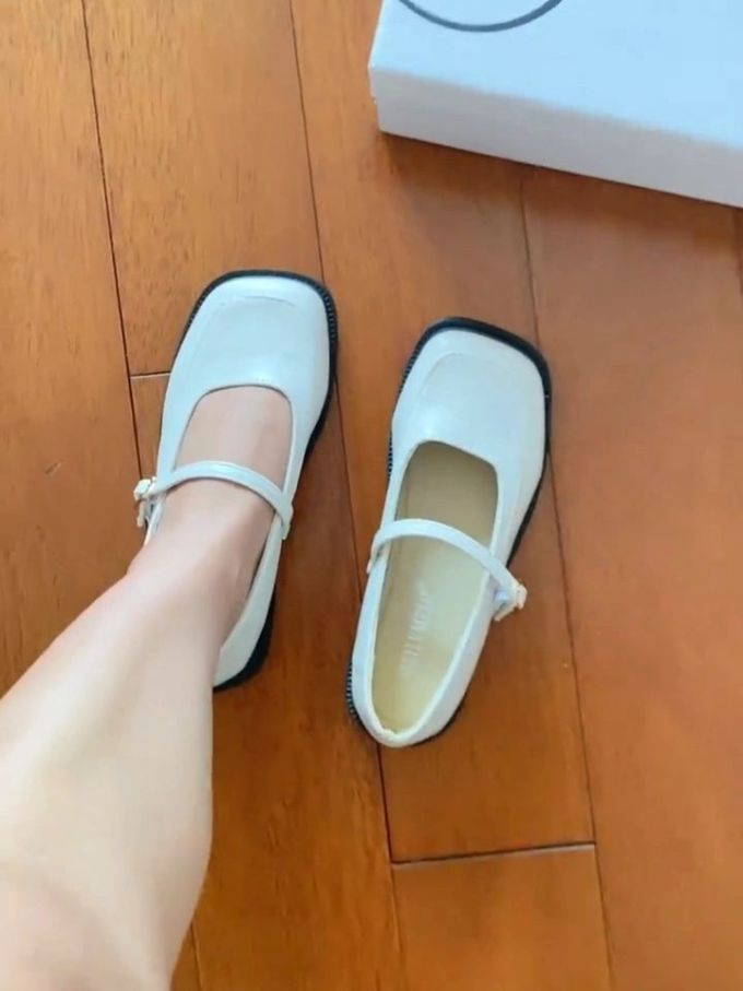 方头 袢扣 中口鞋 皮革 
