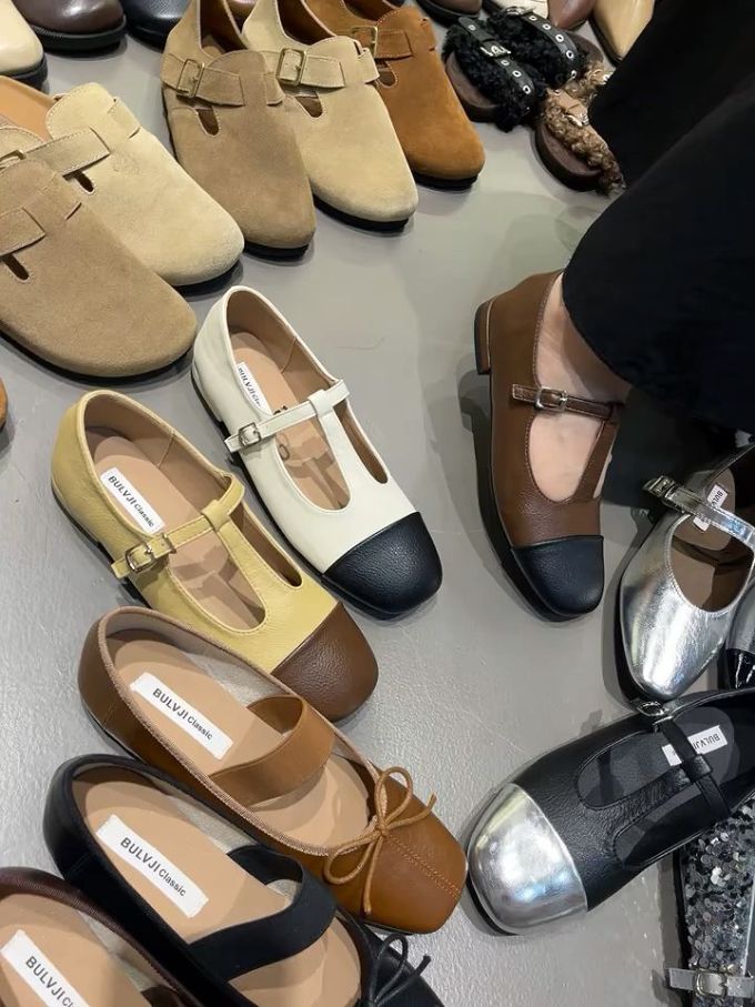 中口鞋 皮革 