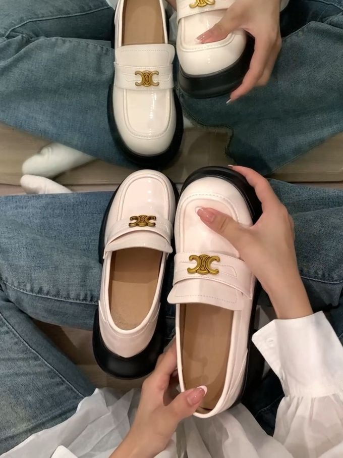 圆头 低帮 深口鞋 皮革 
