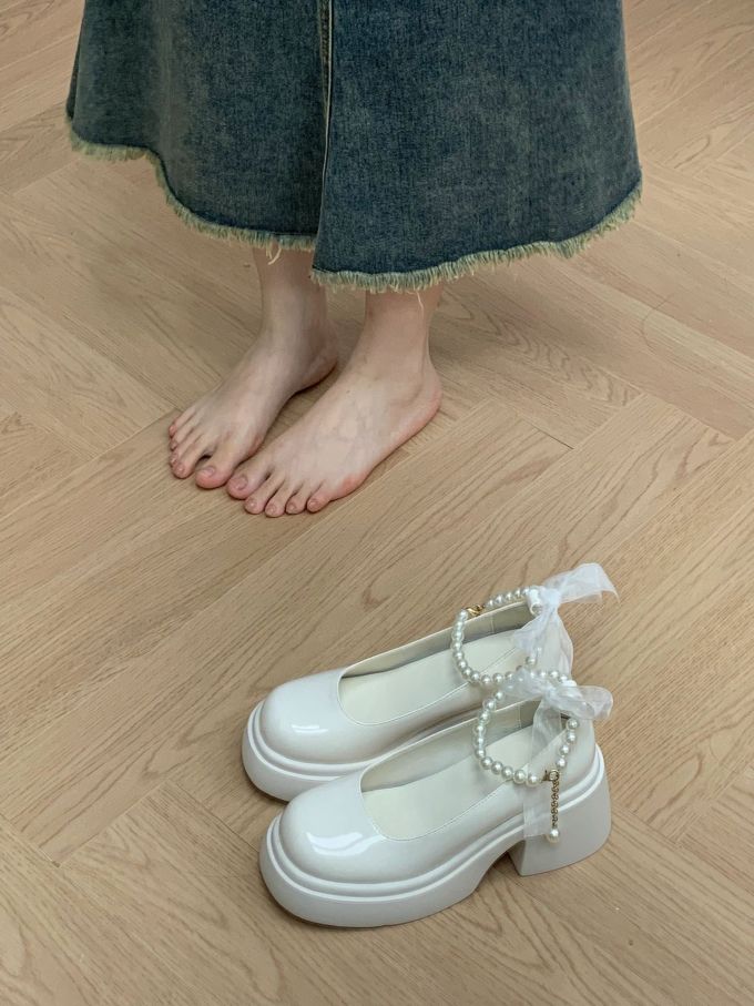 圆头 袢扣 中口鞋 皮革 
