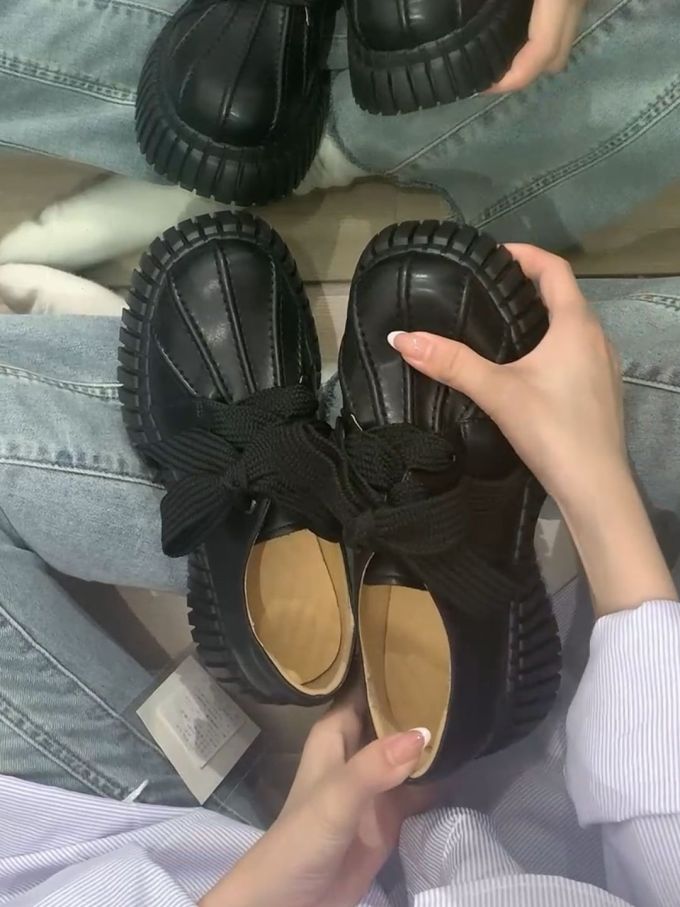 圆头 系带 深口鞋 皮革 