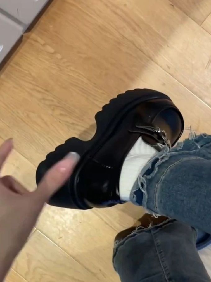 厚底 圆头 低帮 深口鞋 皮革