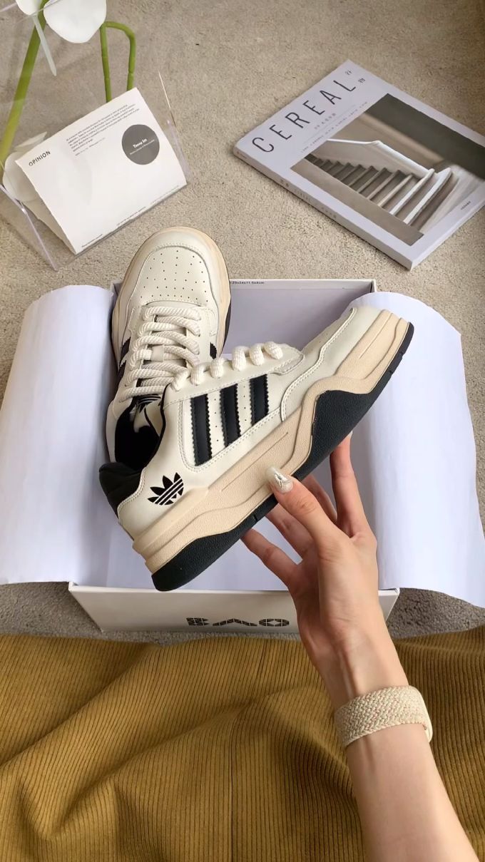 低帮 系带 皮革