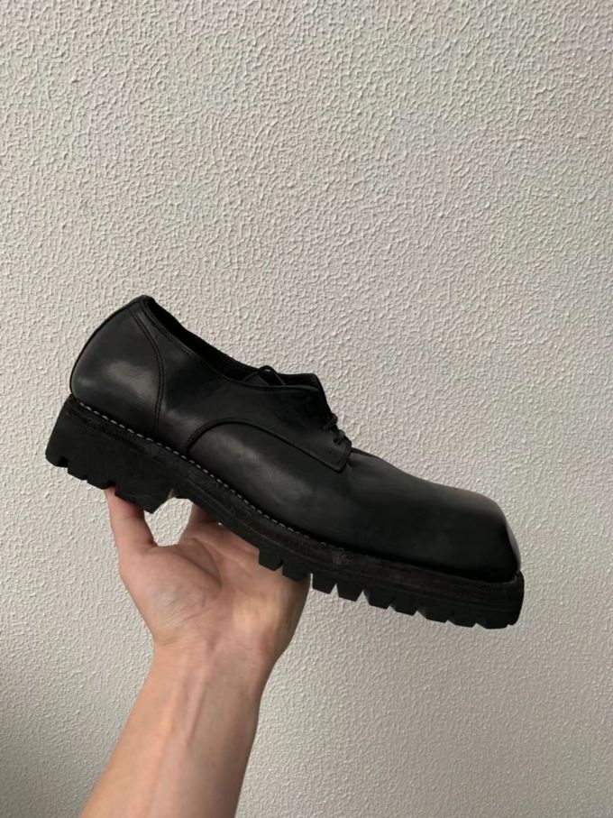 方头 系带 皮革