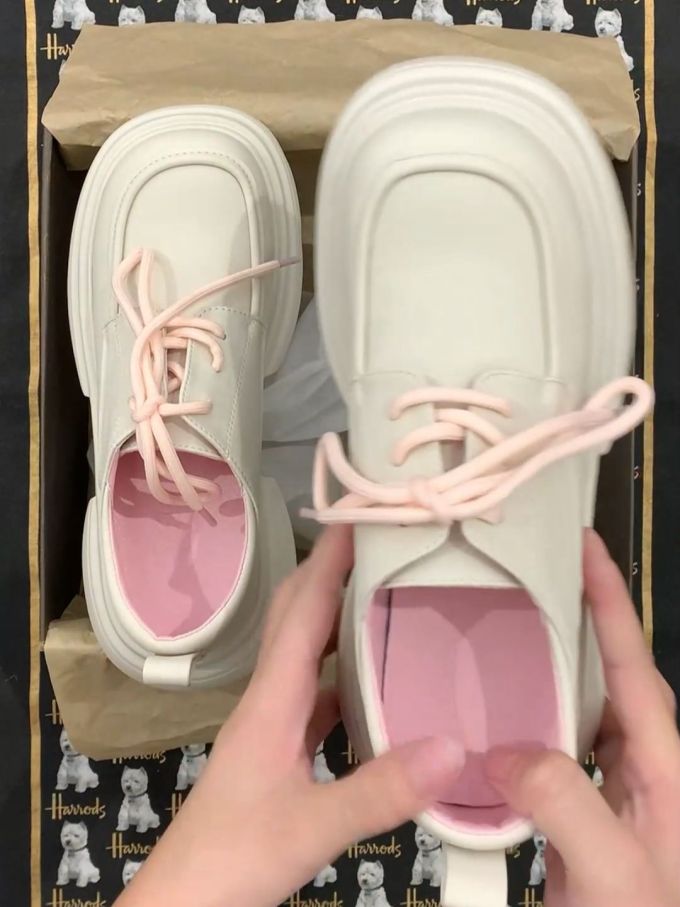 系带 皮革