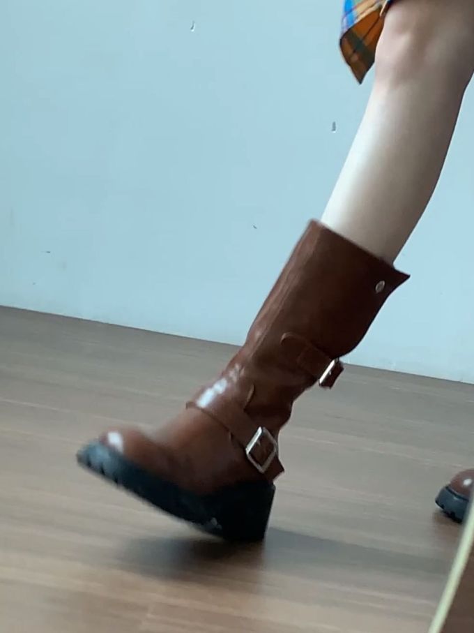 皮革