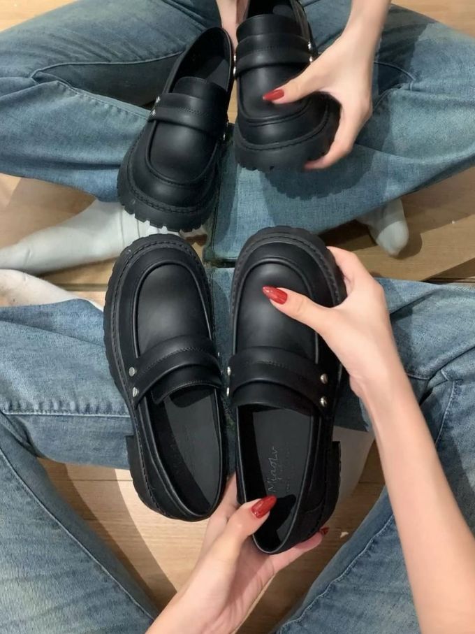 圆头 低帮 皮革
