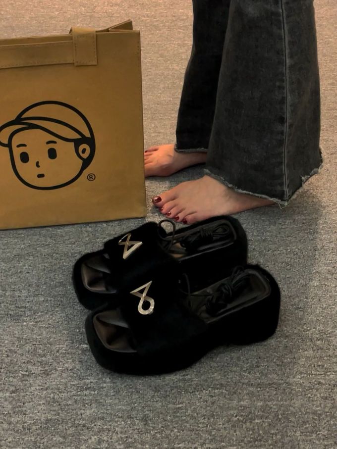 无帮 皮革