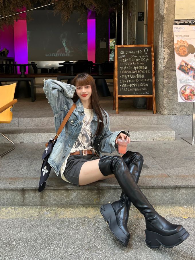 牛仔面料 H型 翻领 洗水 酱黑色 基础扣饰 ABG辣妹 辣妹