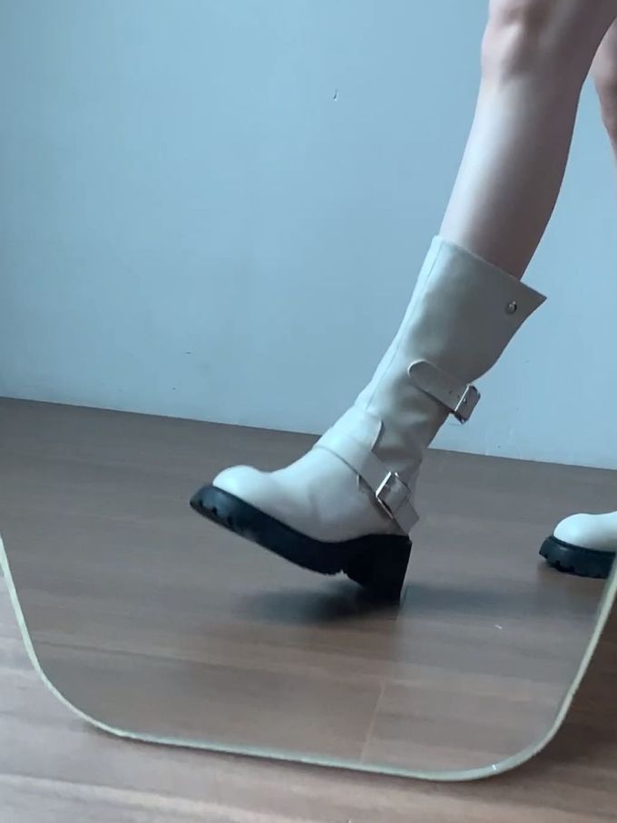 皮革