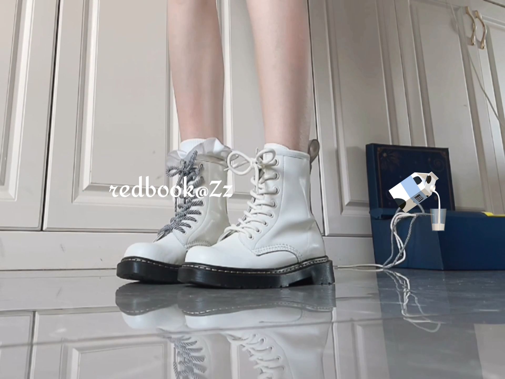 圆头 系带 皮革  - VALI鞋履AI设计主图