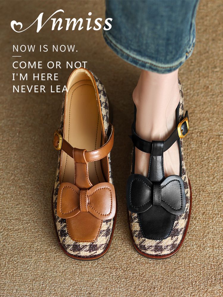 圆头 袢扣 中口鞋 皮革  - VALI鞋履AI设计主图