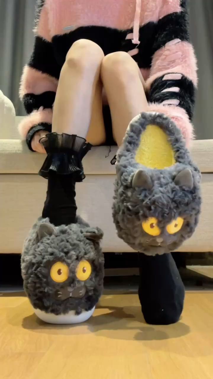  - VALI鞋履AI设计主图