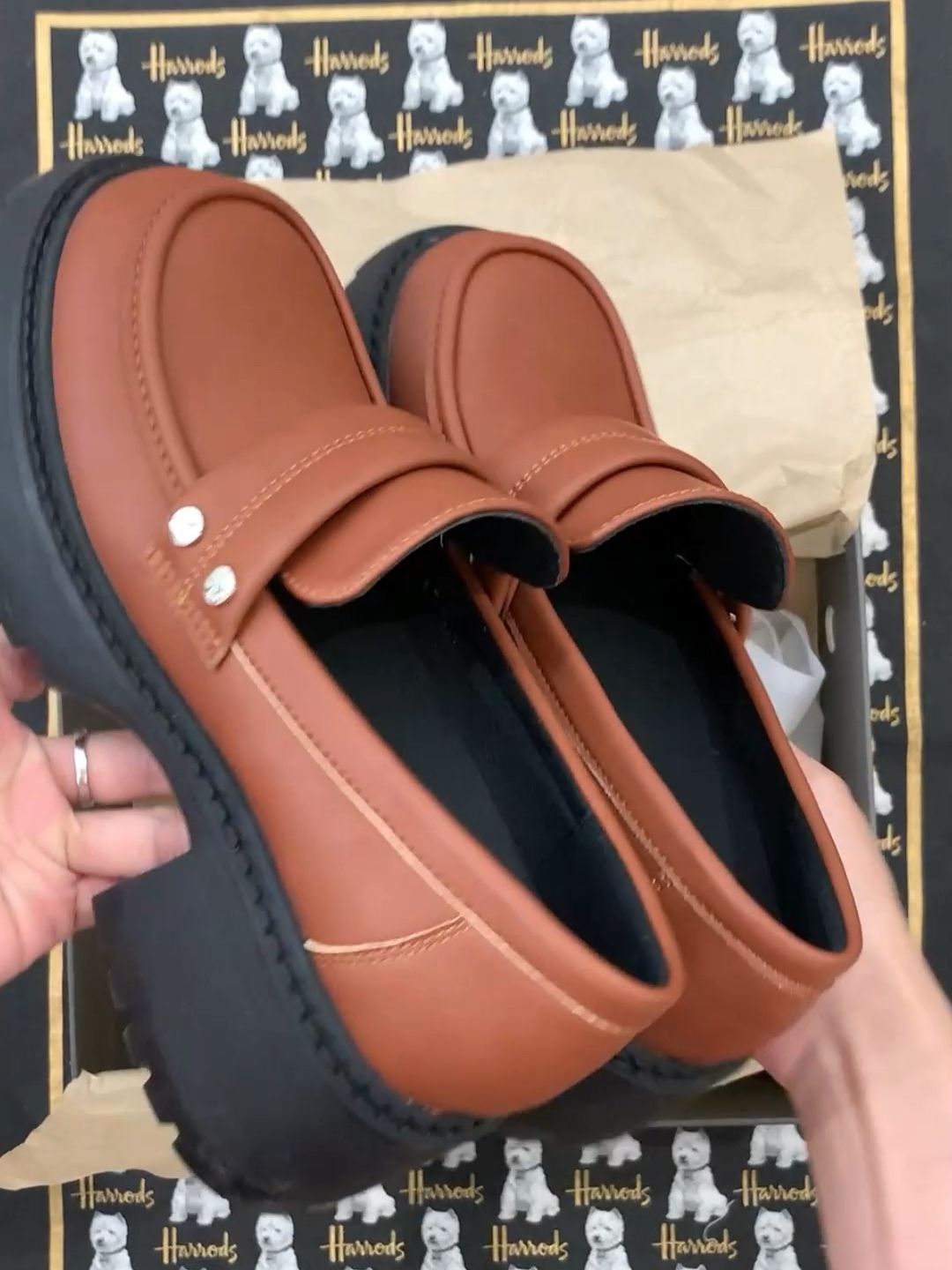 厚底 圆头 低帮 一脚蹬 深口鞋 皮革  - VALI鞋履AI设计主图