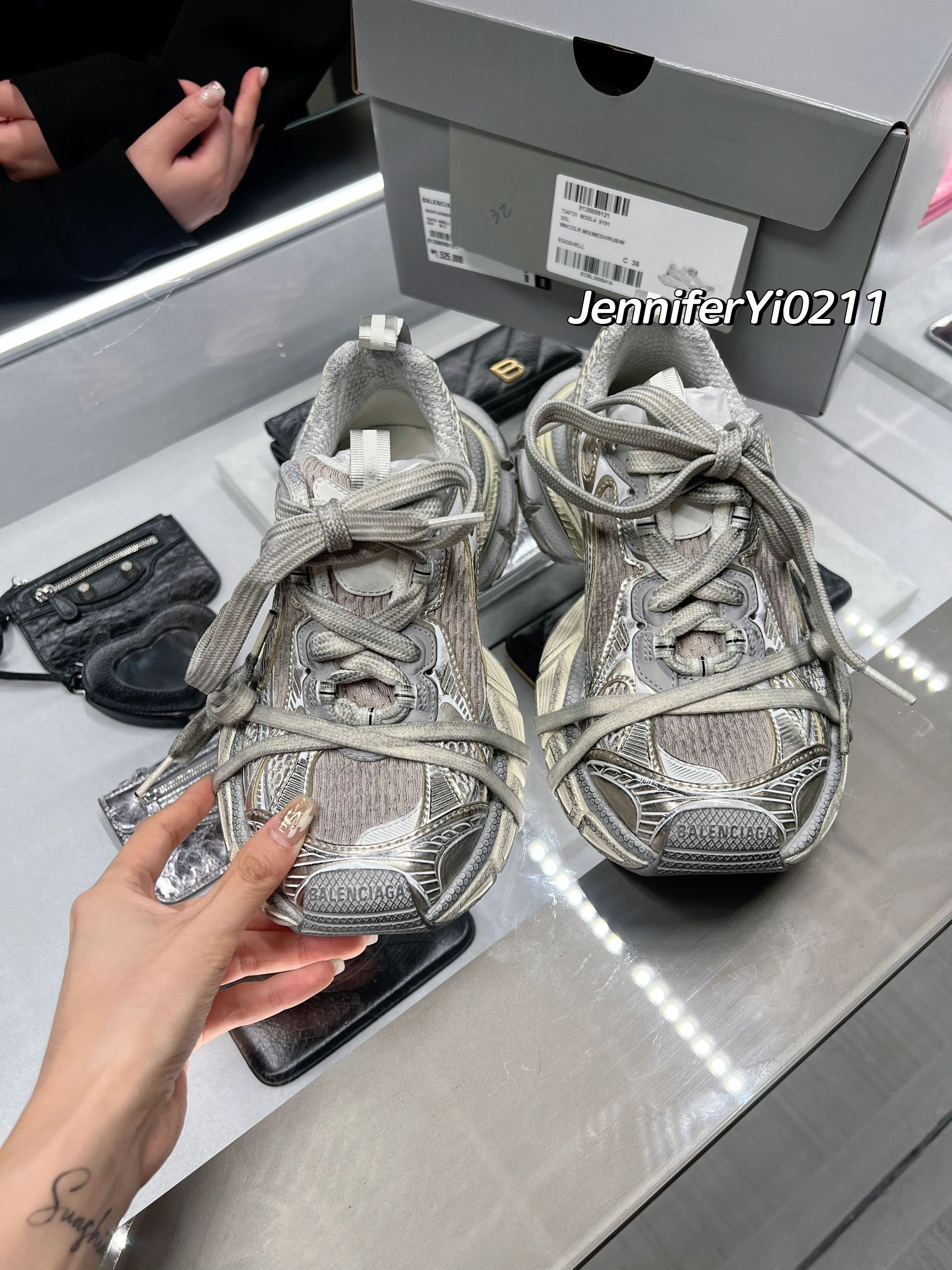 低帮 系带  - VALI鞋履AI设计主图