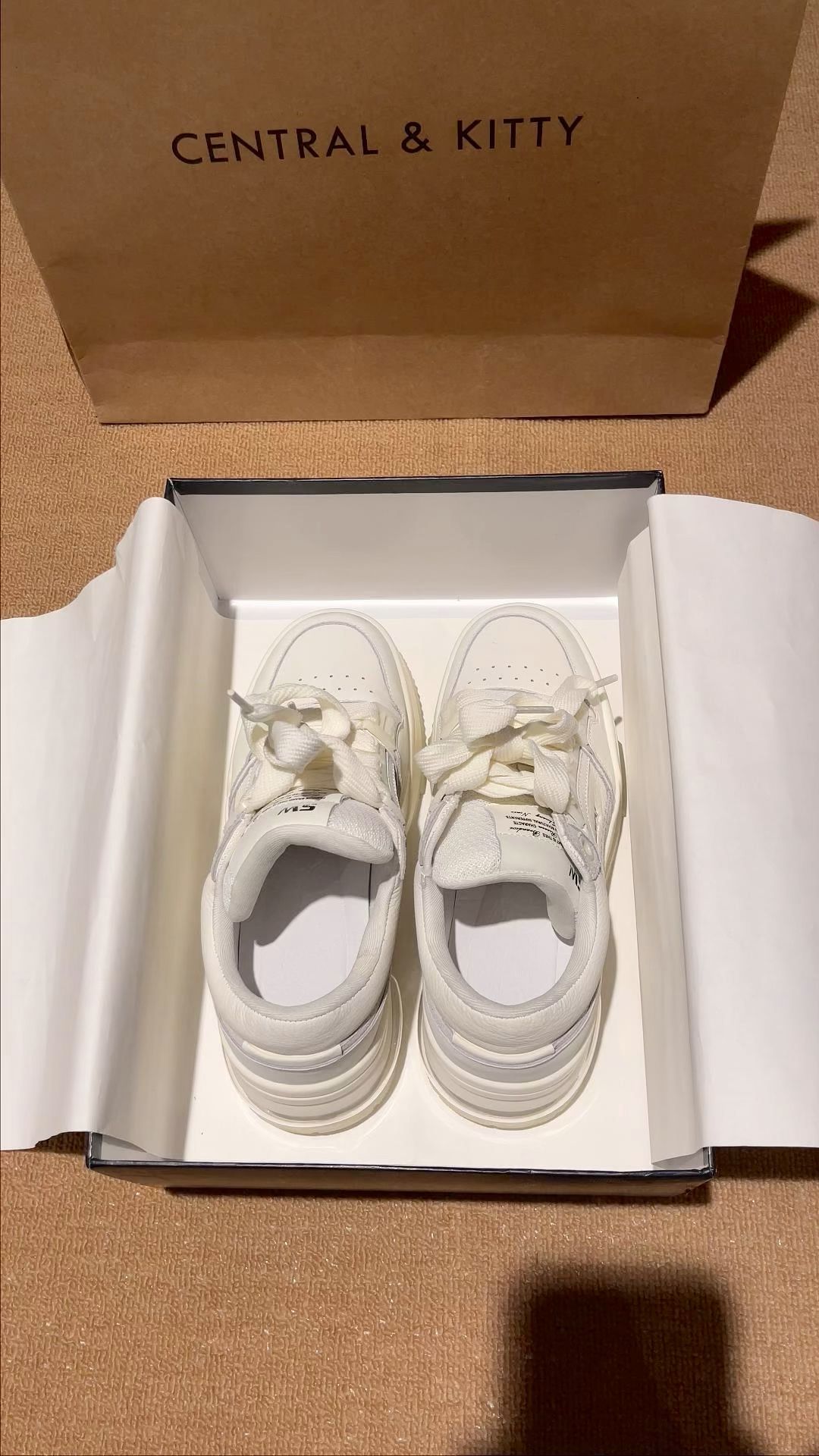 无帮 皮革  - VALI鞋履AI设计主图