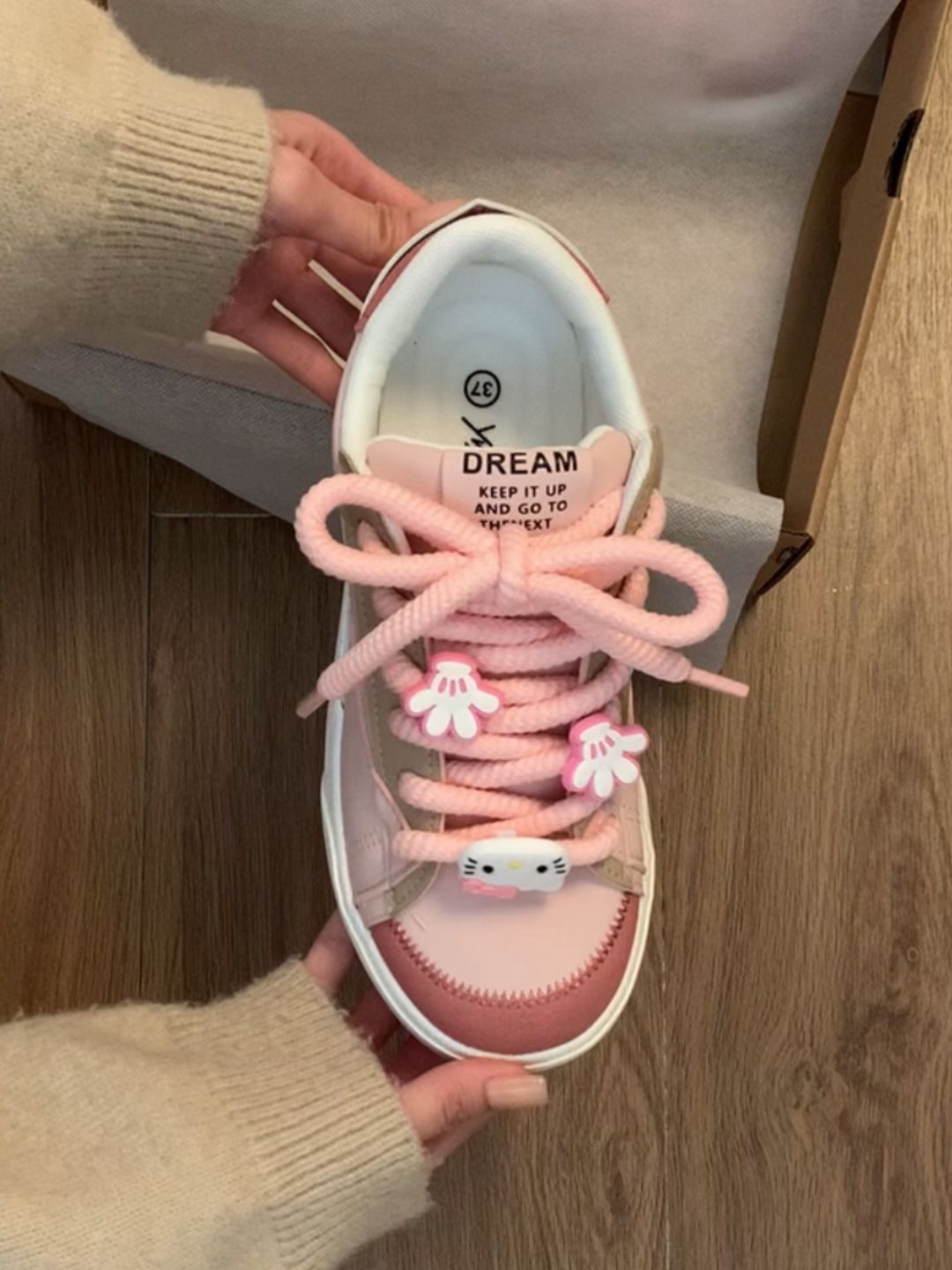 系带 皮革  - VALI鞋履AI设计主图