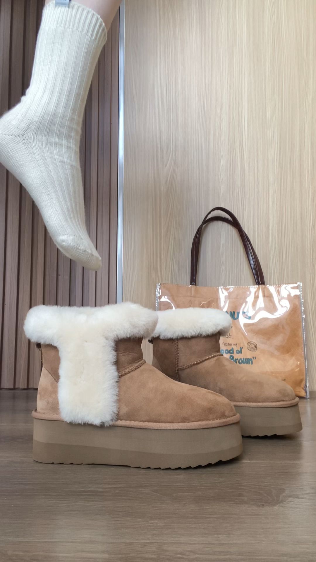 皮革  - VALI鞋履AI设计主图