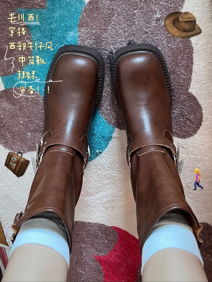 圆头 袢扣 皮革 