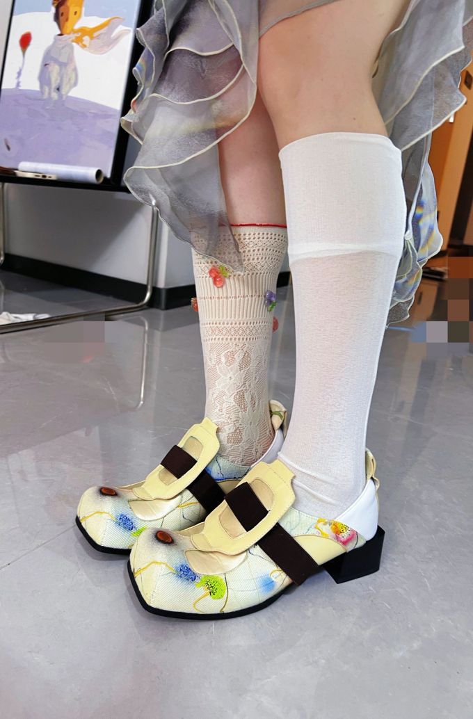 魔术贴 中口鞋 皮革