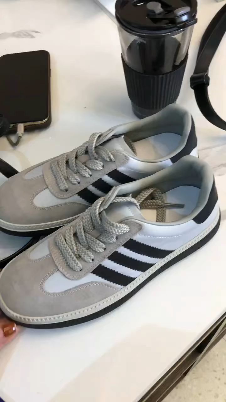 低帮 系带 皮革  - VALI鞋履AI设计主图