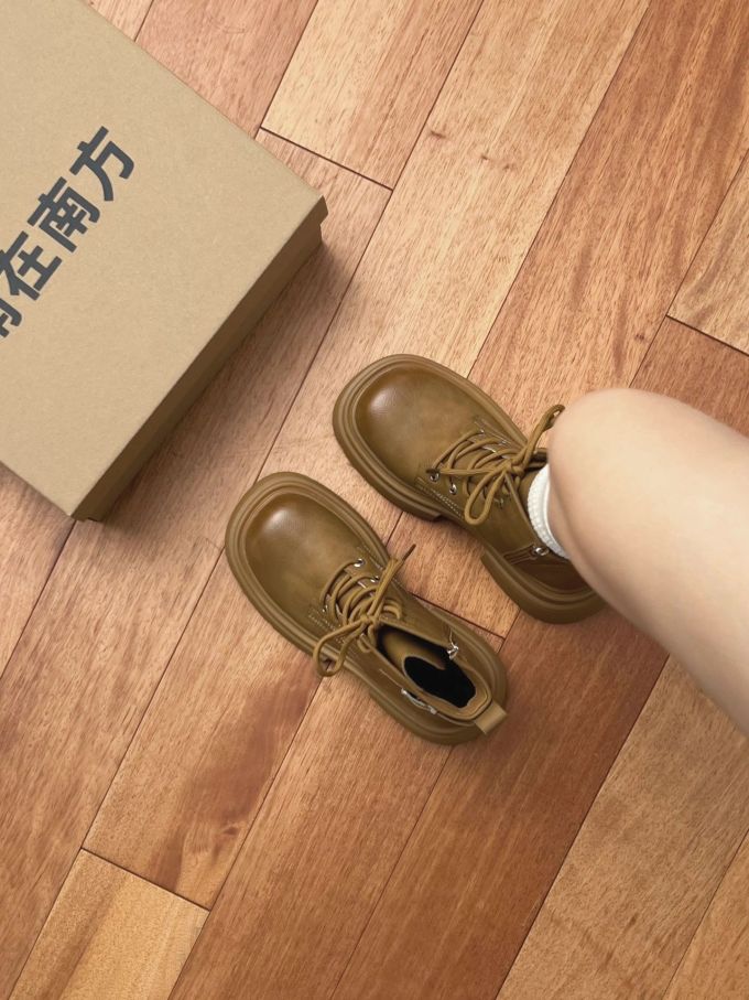 圆头 系带 皮革 