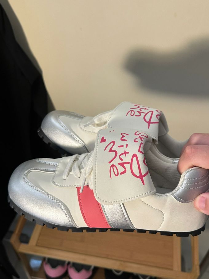 低帮 系带 魔术贴 皮革