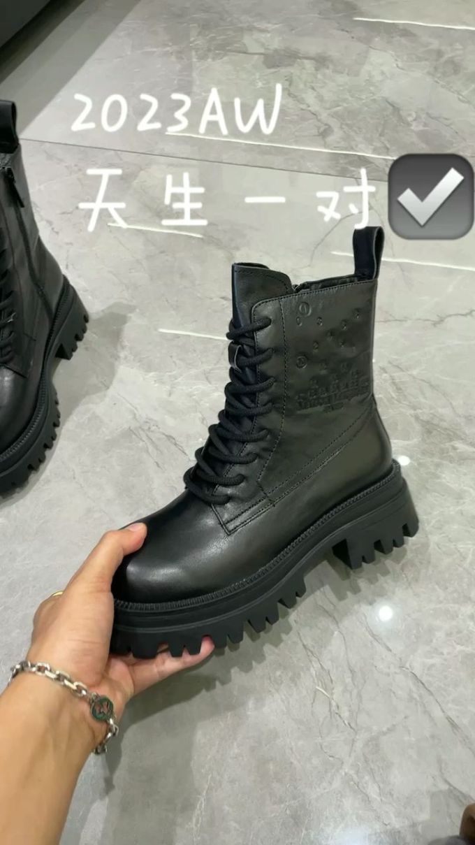 圆头 皮革 